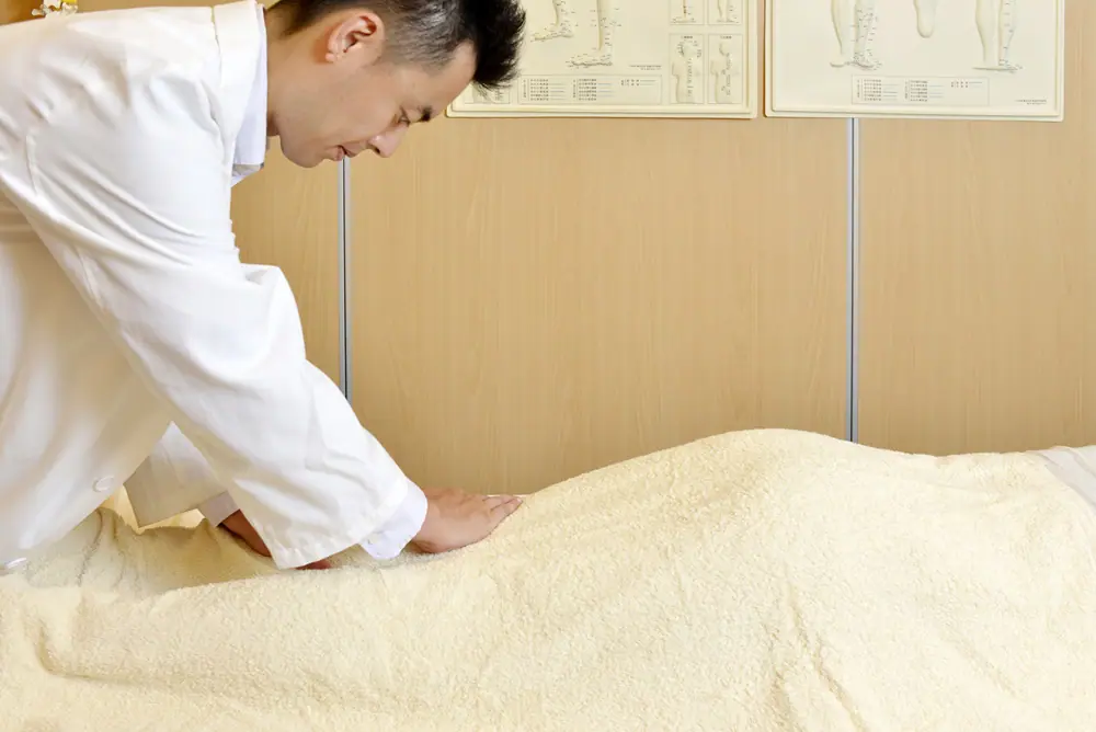 足のウラの痛み、足底筋膜炎と整体